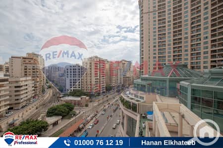 فلیٹ 2 غرفة نوم للايجار في سان ستيفانو، الإسكندرية - 1. jpg