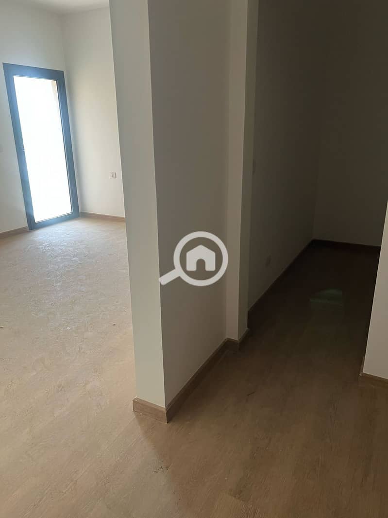 6 WhatsApp Image 2025-11-05 at 4.33. 47 PM (2). jpeg