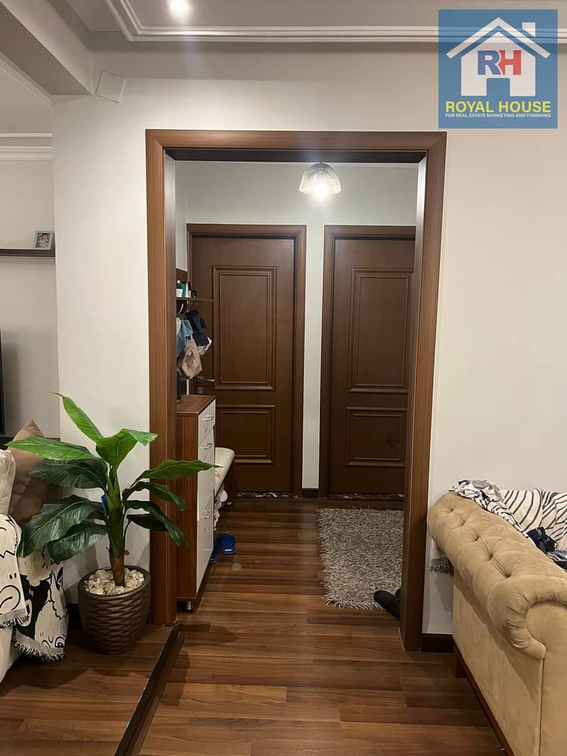 3 96c4894a-de07-4399-baf1-82d542be55d5. jpg