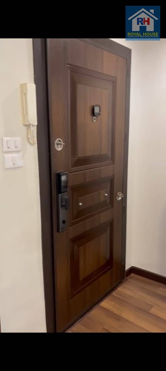 15 WhatsApp Image 2025-09-20 at 10.39. 20 AM (2). jpeg