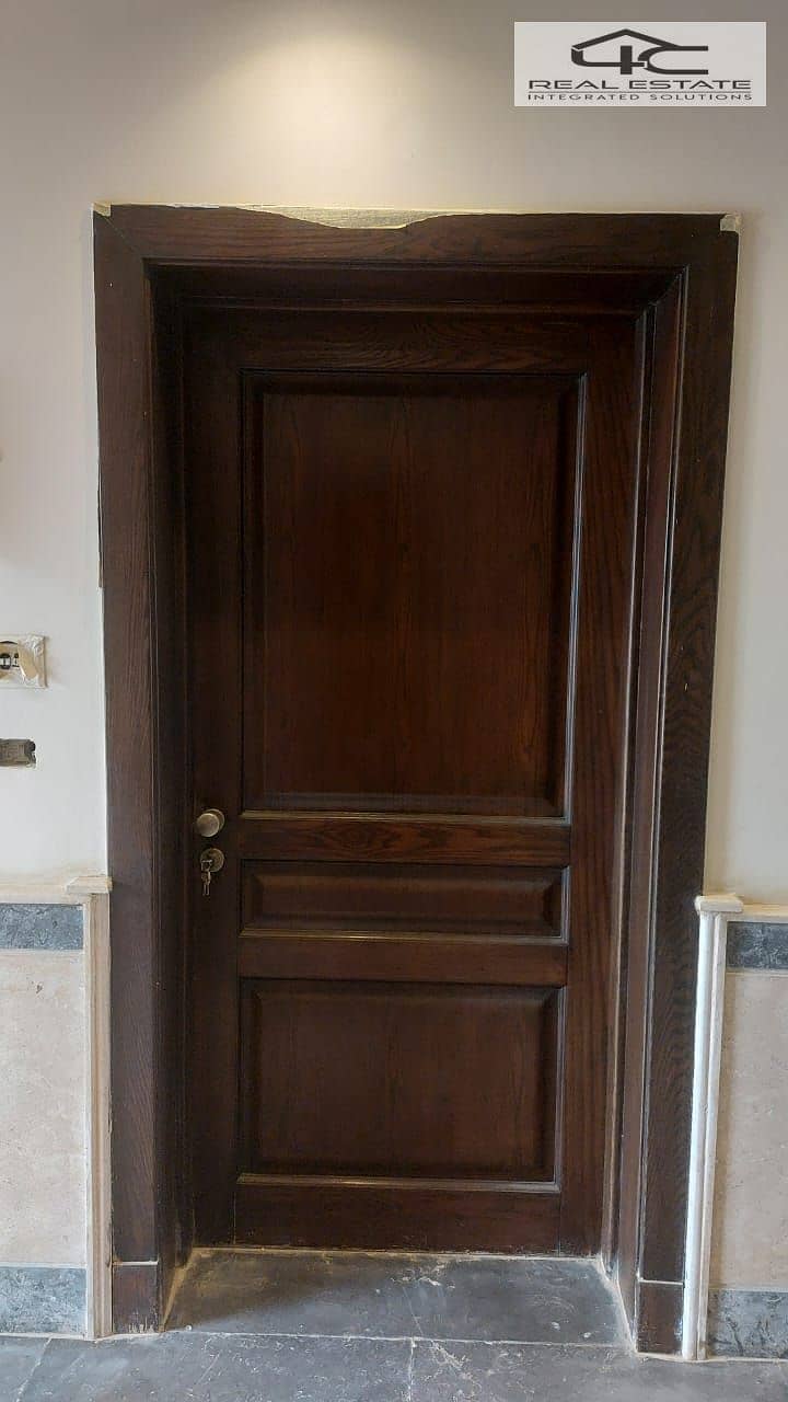 7 WhatsApp Image 2025-10-25 at 05.49. 55 (1). jpeg