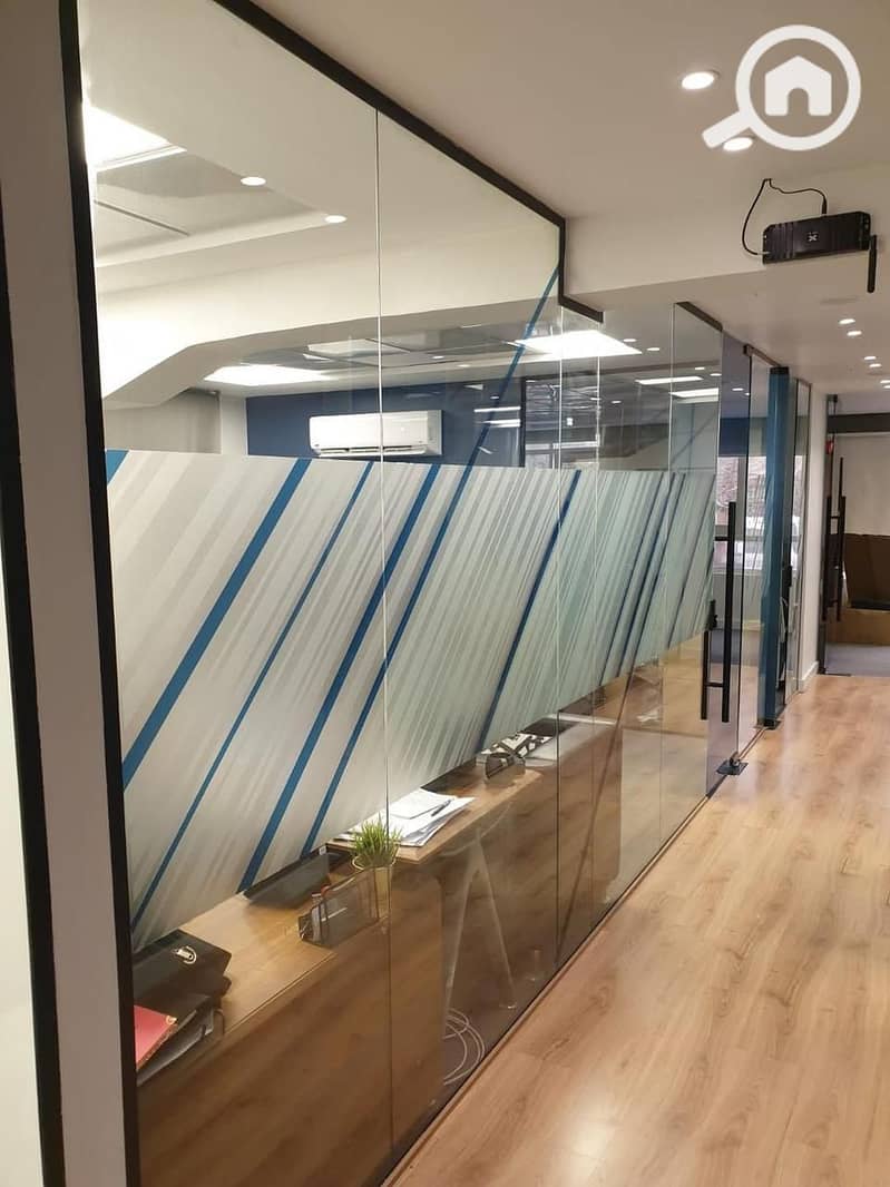 4 3d53d7cd-5553-4f19-a301-167726be1ea3. jpg