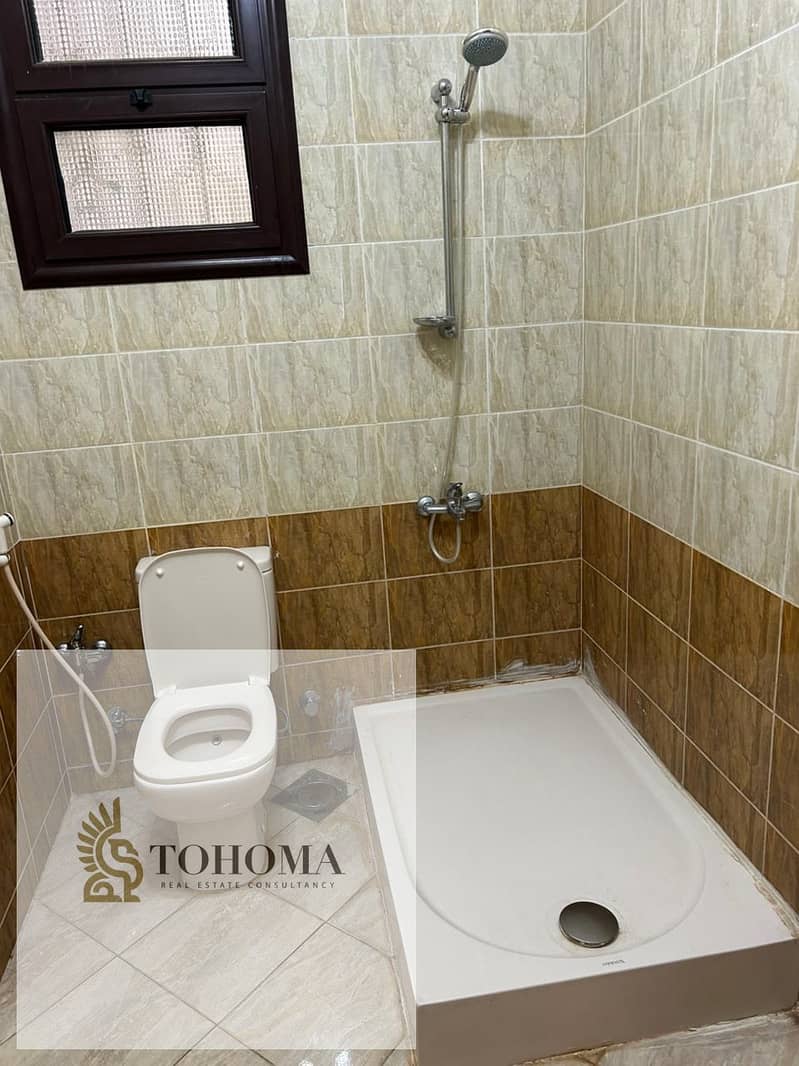 7 f0e12e24-b769-42bd-8009-e9f5d1a1864f. jpg