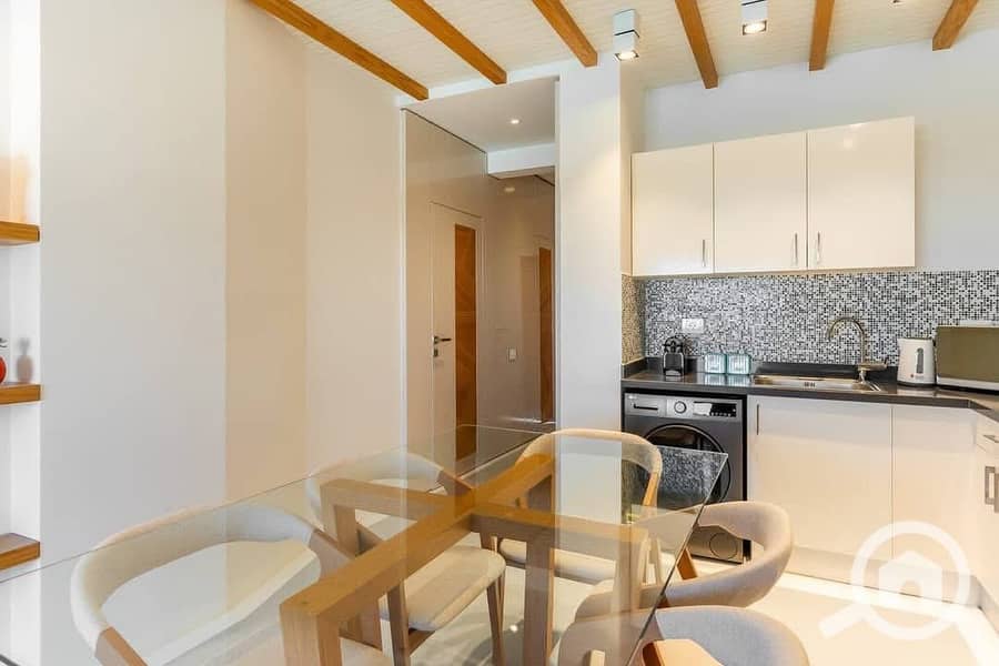 2 560224408_2007083190125187_1176342777555901017_n. jpg