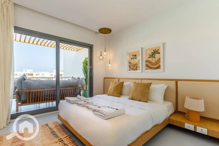 6 559808511_2007083020125204_7658623611189248187_n. jpg