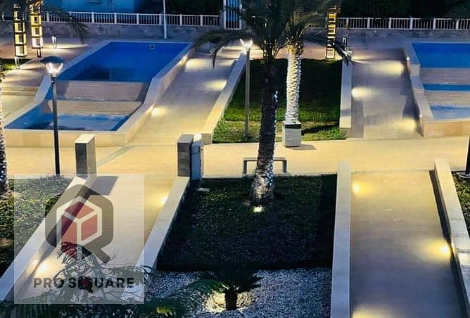 10 7966729-93e38o. jpg