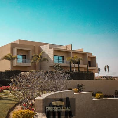 4 Bedroom Townhouse for Sale in Sheikh Zayed, Giza - PHOTO-2024-08-24-12-53-04. jpg 4 Bedroom Townhouse for Sale in Sheikh Zayed, Giza - PHOTO-2024-08-24-12-53-04. jpg