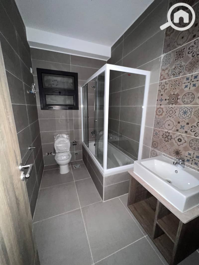 3 WhatsApp Image 2025-08-09 at 7.31. 55 AM (1). jpeg