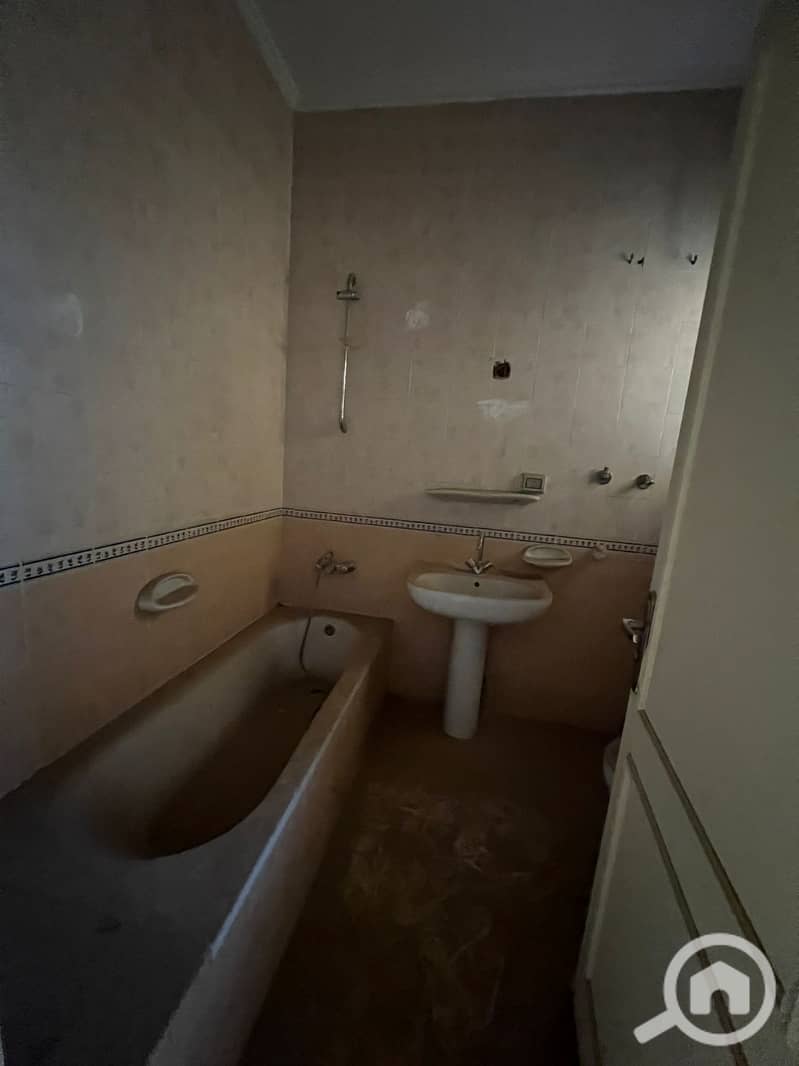 13 WhatsApp Image 2025-10-23 at 6.46. 31 PM (1). jpeg