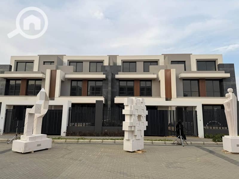 4 513542021_9912090715565747_2774006876792471128_n. jpg