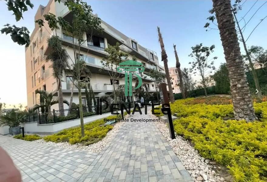 2 8178730-6222fo. jpg