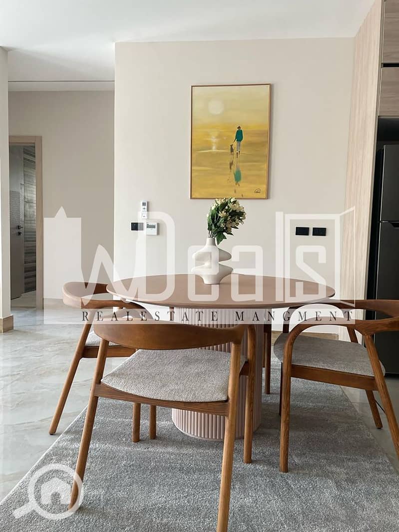 5 5d854cff-0797-4658-9b3e-784ada81ae99. jpg