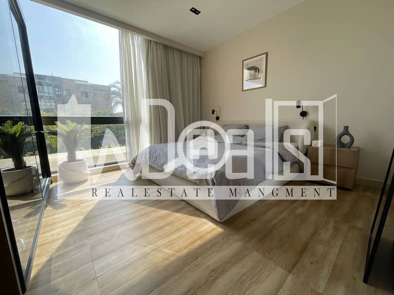 7 51ca219f-42db-4c33-95e2-889b0a2a2f8b. jpg