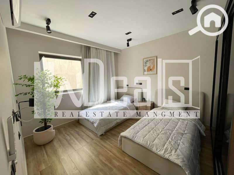 8 7c748997-f94d-4740-8444-cff119be08e7. jpg