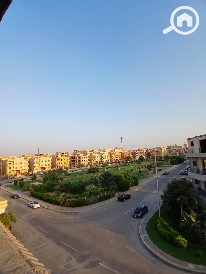 0c465b0b-9d50-401e-9009-c59ec6fbfa11. jpeg 0c465b0b-9d50-401e-9009-c59ec6fbfa11. jpeg