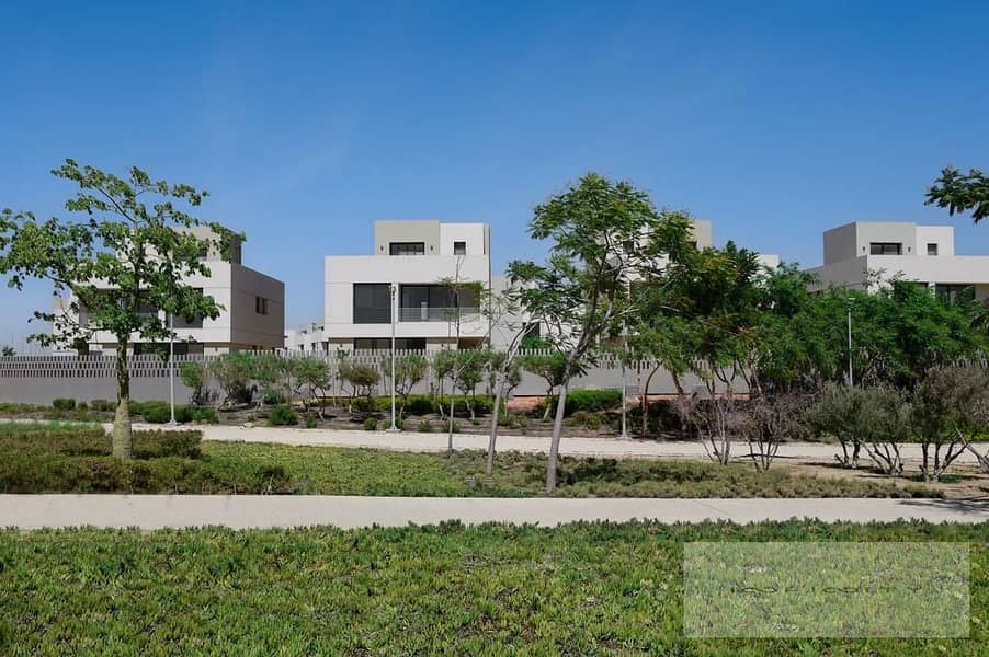 8 d13aa2b1-c00c-4b31-ab38-a6b4054e567b. jpeg