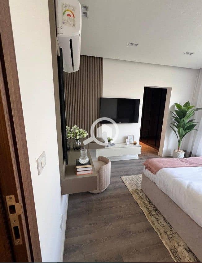 3 Screenshot 2025-11-05 231635. jpg