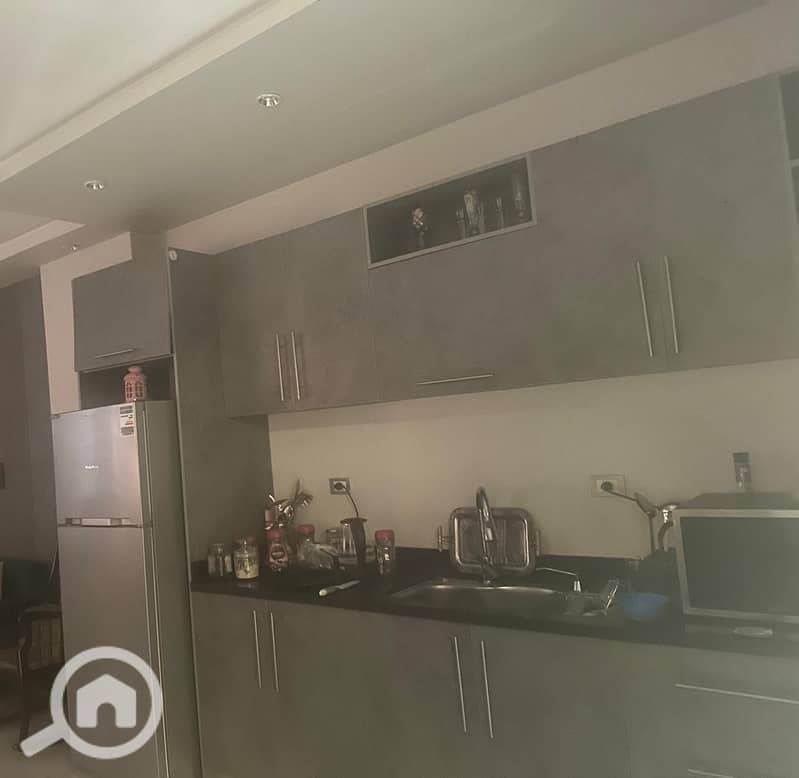 7 77fa9257-da3f-429d-af8f-18d4017e3e47. jpg