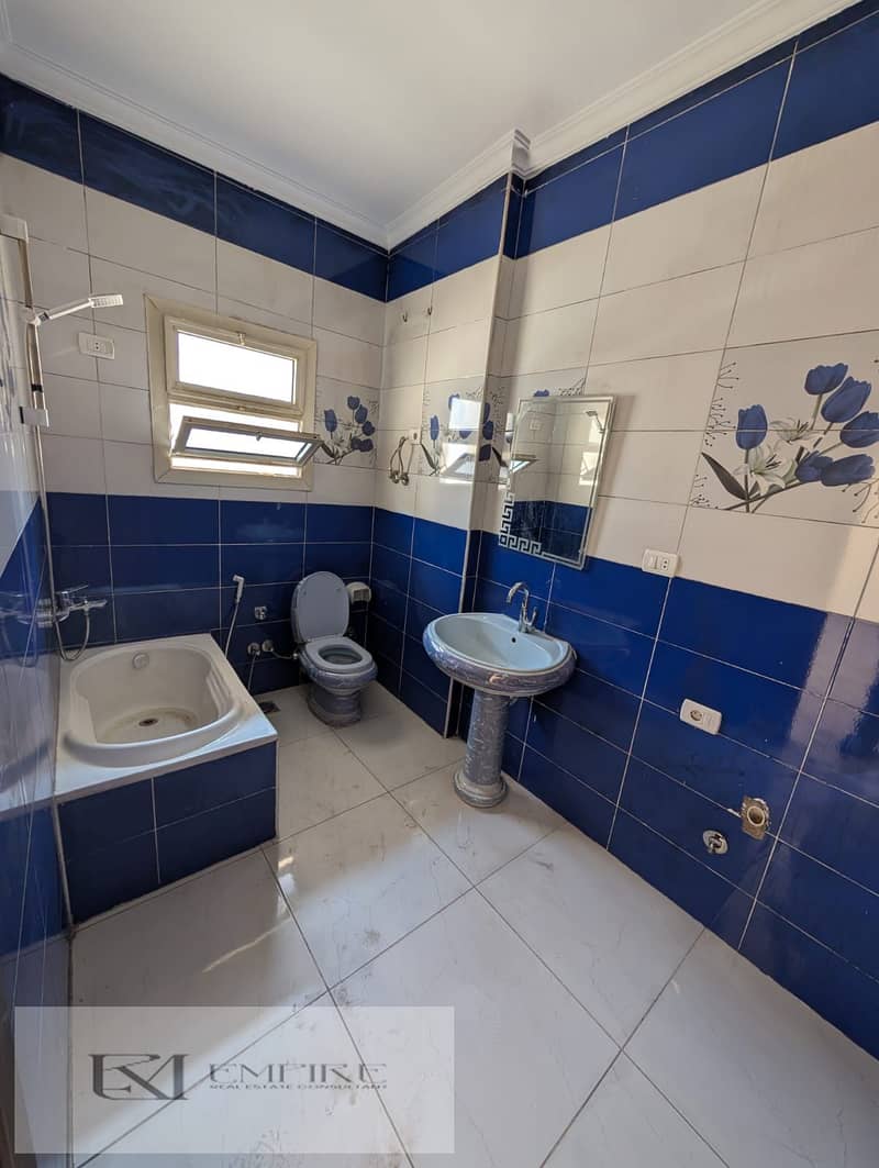 12 IMG-20251104-WA0085. jpg