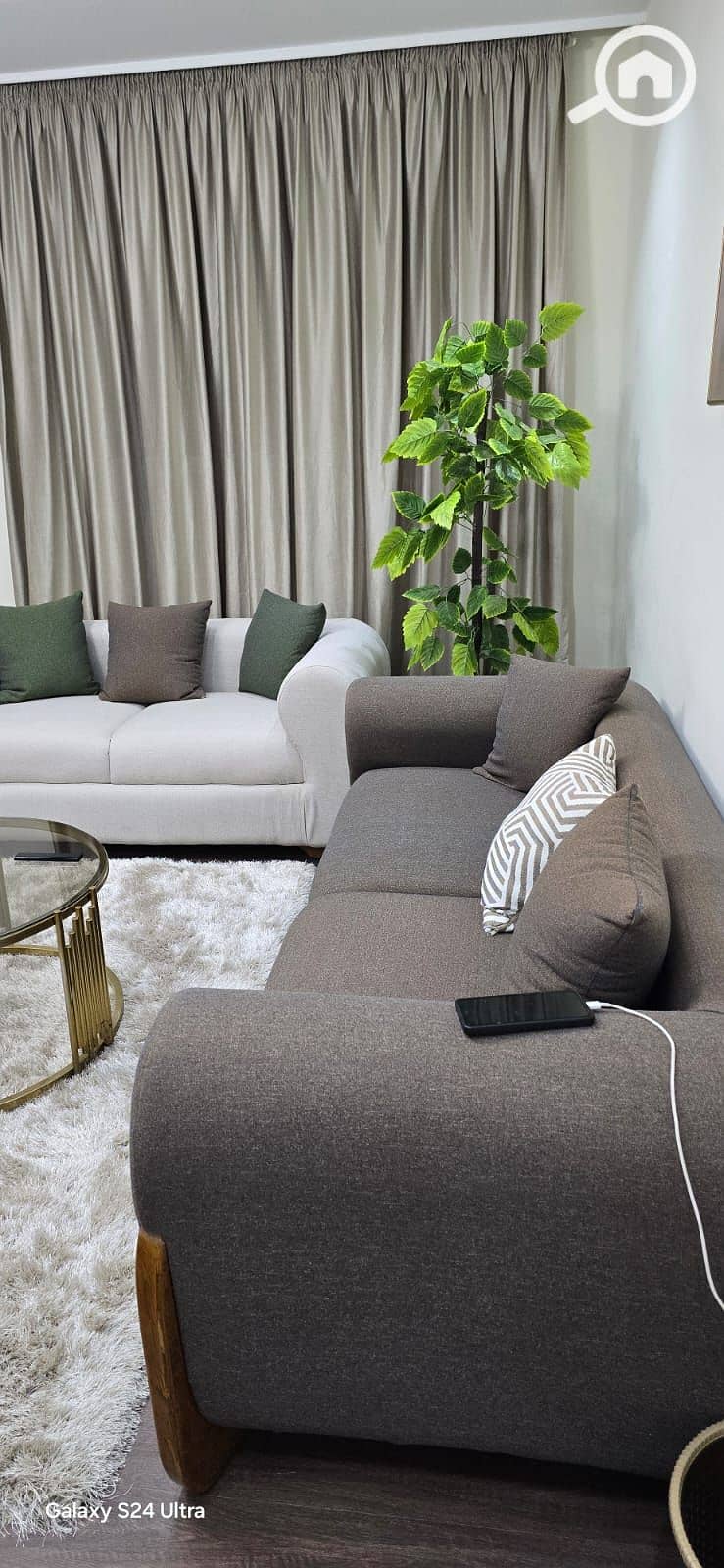 4 512c600a-a44d-4c62-b0f6-4eaec21dcbff. jpeg