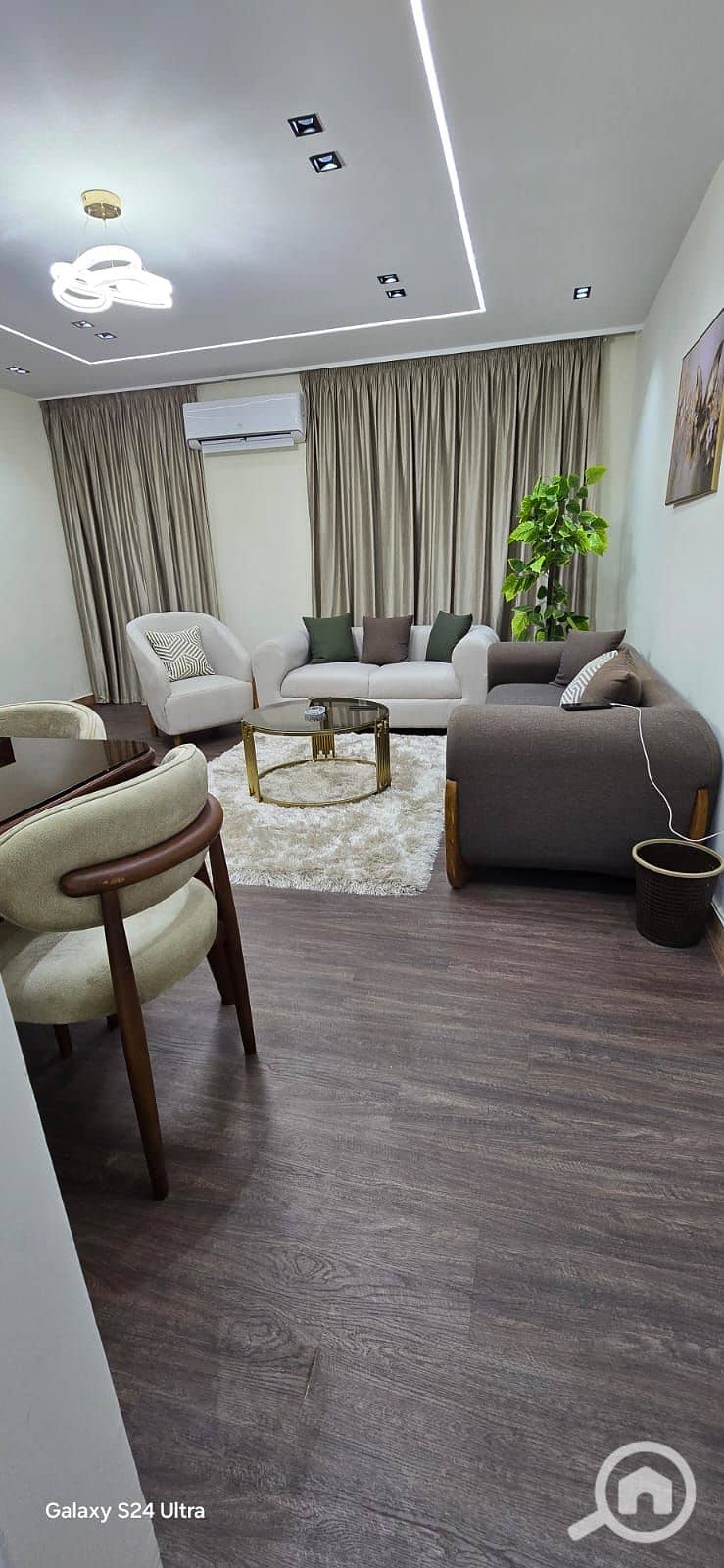 7 f42d76fb-de1a-40fa-95a4-ff2a82ac906d. jpeg