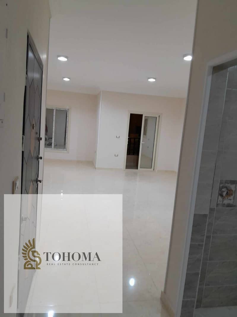 5 d862fef1-c473-4723-8c47-a7f2db64d855. jpg