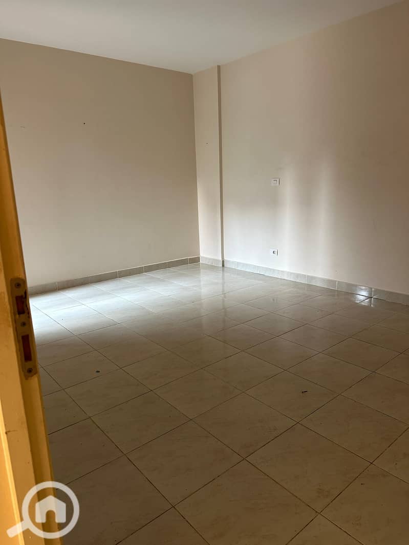 5 b8e3582b-f387-48b7-9320-d4b06a2ce46b. jpeg