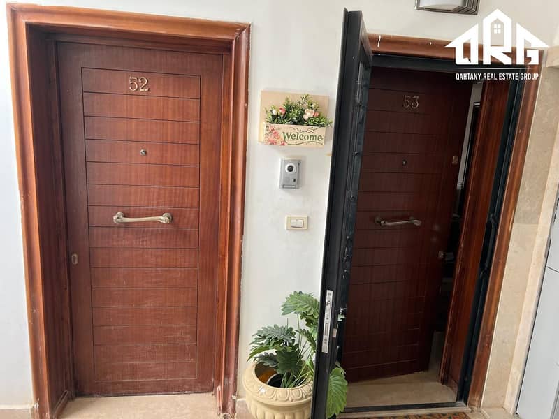 13 e77bb6cc-838b-4901-8f18-7a3cfa2de4e0. jpeg