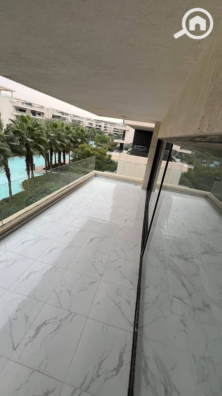 9 e5862d51-0d10-4e0d-a17b-683e916dd049. jpg