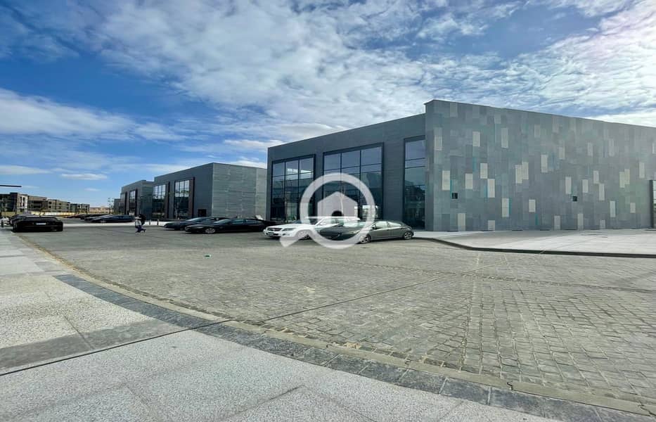 4 WhatsApp Image 2024-12-16 at 10.30. 23 AM (2)_1400x900. jpg