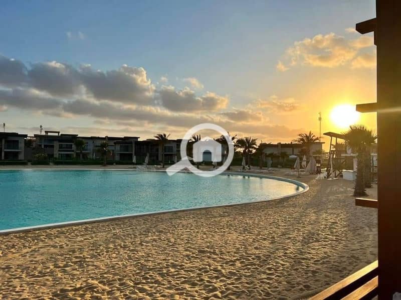 4 419652099_10210682490175519_6518287633527015328_n. jpg