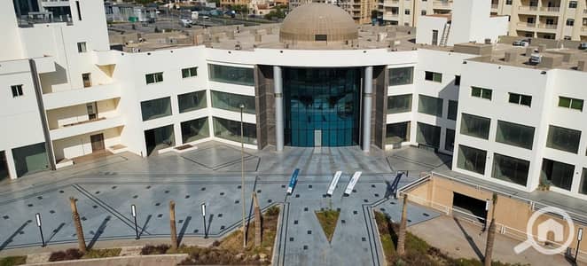 محلات تجارية  للايجار في 6 أكتوبر، الجيزة - 80-11. jpg