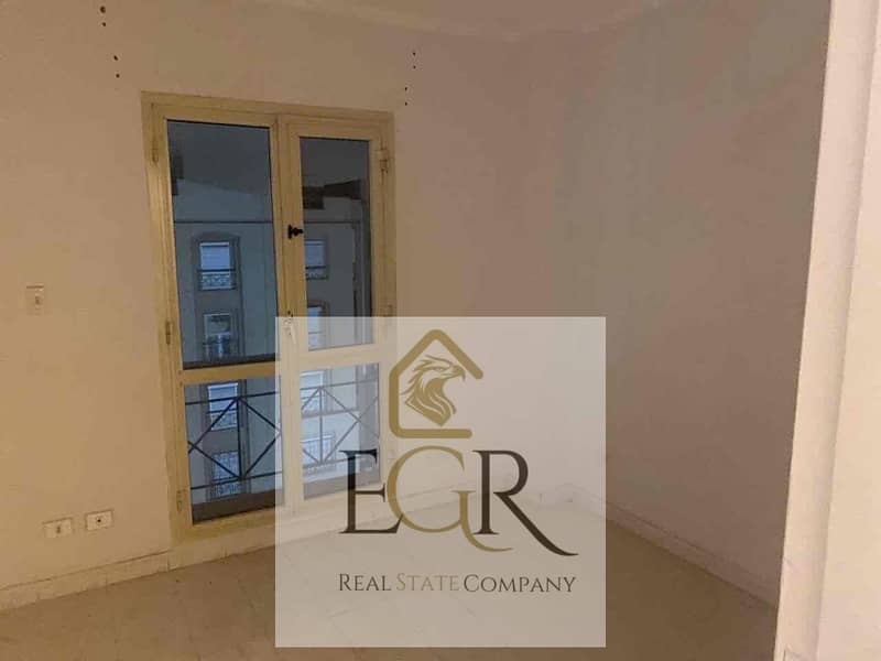 6 f4cbf6c5-b6be-4abd-ab55-ec15e332d6de. jpg