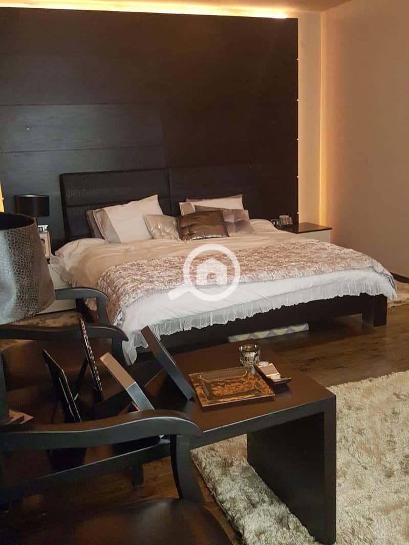 11 5a8f5dd9-1d1c-496f-a2f6-0eaac6fad642. jpeg