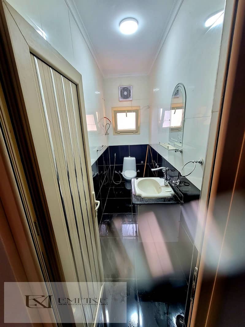 11 IMG-20251104-WA0100. jpg