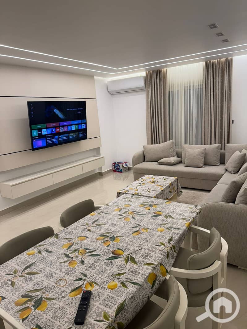 2 cda11942-f73d-4a87-8423-37354e5dcebb. jpeg