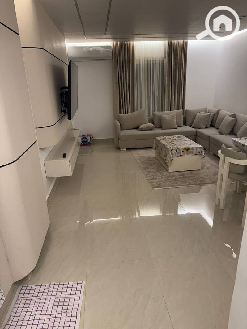 5 86cc465c-57cd-455e-b48f-887a666b6b65. jpeg