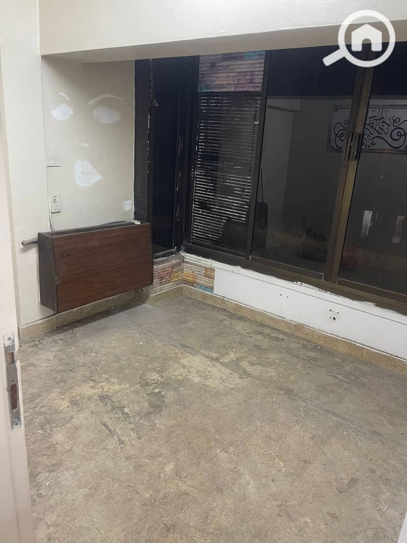 5 20e066e9-0876-4461-a416-00d11f1325c6. jpg