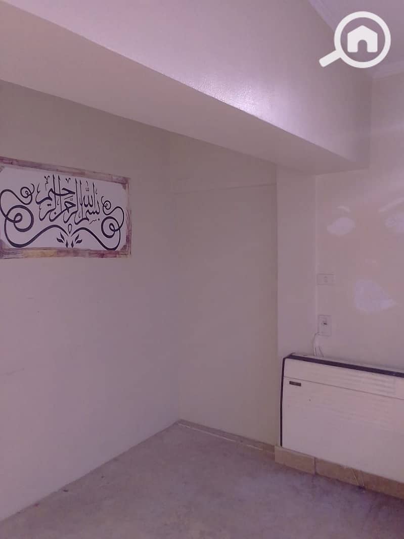 7 9cb4bbee-4181-44d4-aa4c-588ceb917dd5. jpg