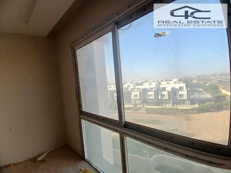 5 WhatsApp Image 2025-11-06 at 4.21. 47 PM. jpeg