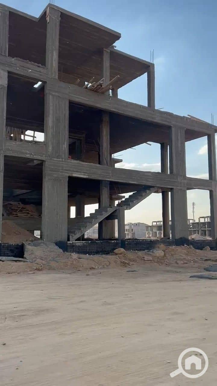 9 WhatsApp Image 2025-11-06 at 4.54. 11 PM (4). jpeg