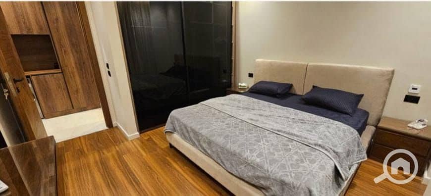 6 7da16554-c038-48db-8d9c-33c0c1b25aa5. jpeg