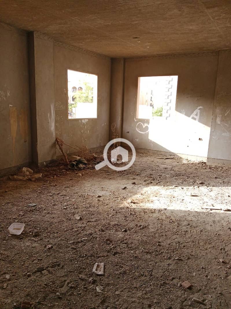 4 2f894b6c-5dac-4033-9827-5a493eeb10fc. jpeg