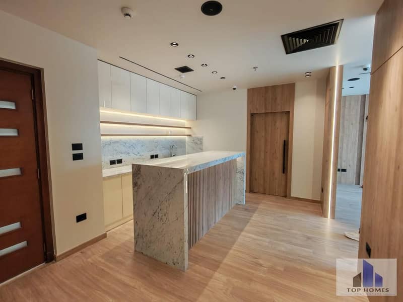 5 WhatsApp Image 2025-11-06 at 4.10. 17 PM (1). jpeg