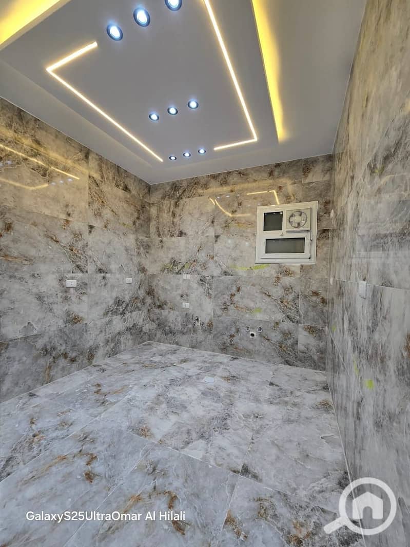 6 898bec52-0588-4926-8597-51beaf1fb5fb. jpeg