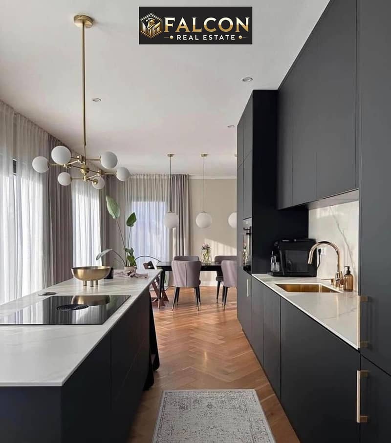 8 482961232_1566794927452800_7825250147026820019_n. jpg