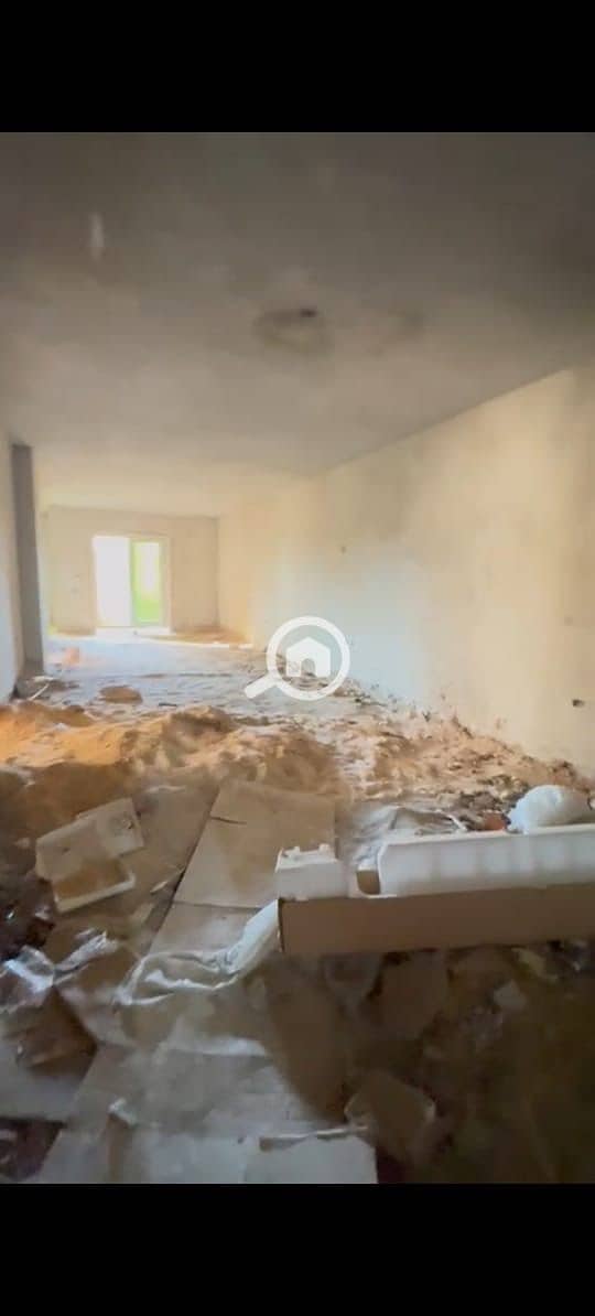 c94d913f-05c9-4f55-af6c-f9e8b38b8d72. jpeg c94d913f-05c9-4f55-af6c-f9e8b38b8d72. jpeg