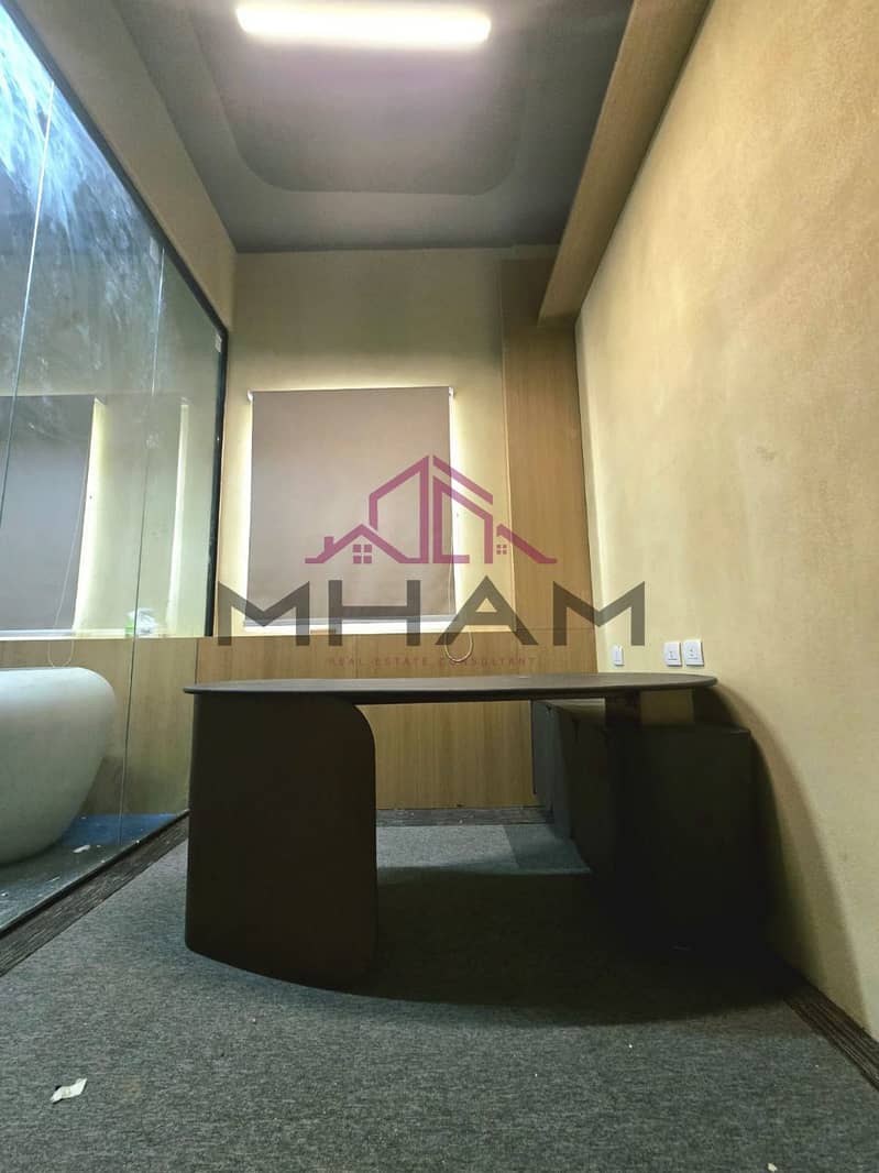 6 photo_5793951766557690799_y. jpg