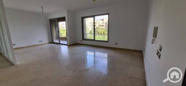 شقة 3 غرف نوم للبيع في 6 أكتوبر، الجيزة - fbieueiw. jpg