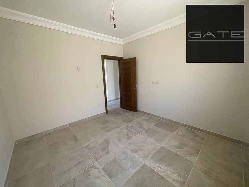 4 WhatsApp Image 2025-11-06 at 5.26. 16 PM (2). jpeg